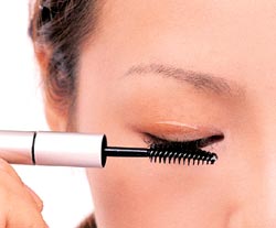 刷出醒目的睫毛